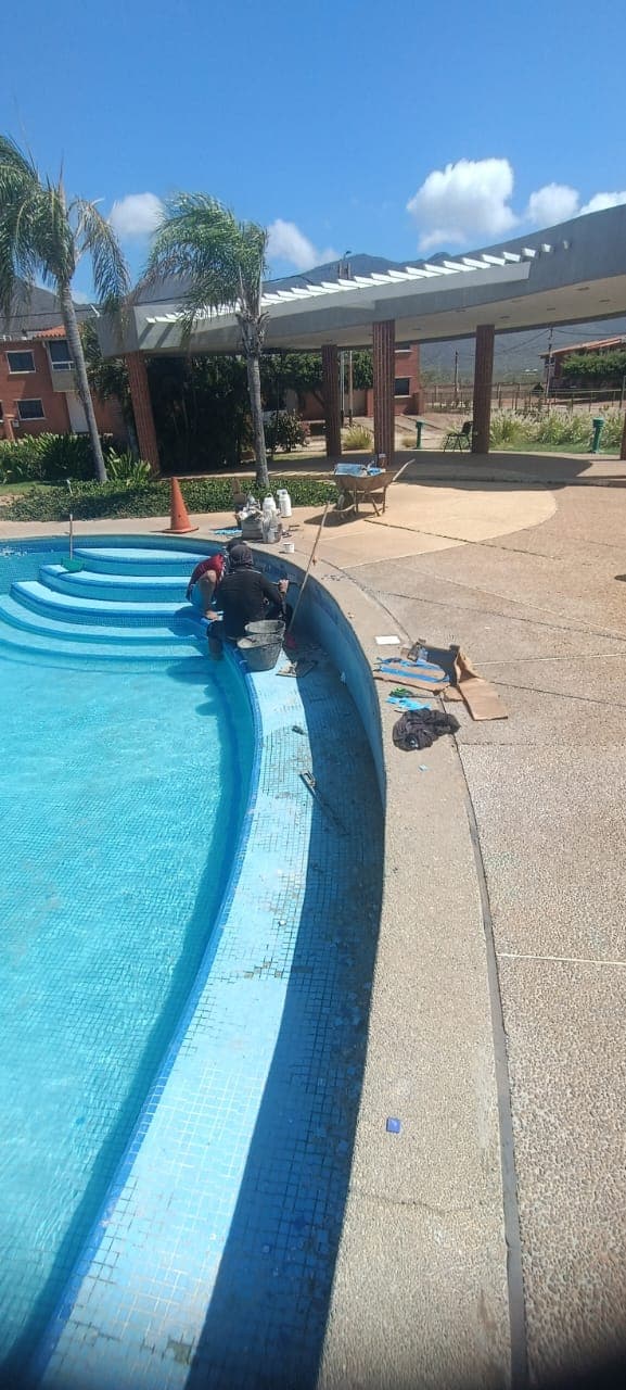 Mantenimiento de la Piscina